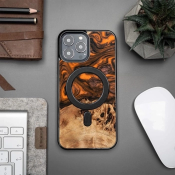 Etui z drewna i żywicy na iPhone 13 Pro Max MagSafe Bewood Unique Orange - pomarańczowo-czarne