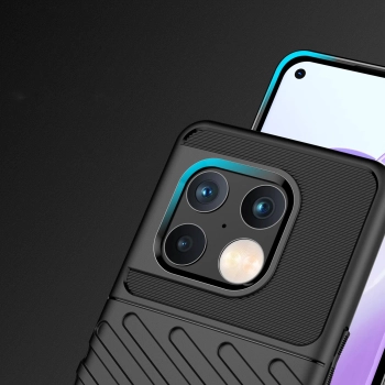 Thunder Case elastyczne pancerne etui pokrowiec OnePlus 10 Pro czarny