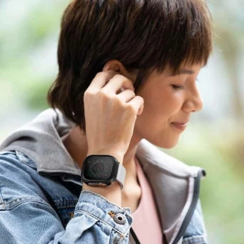 Etui UNIQ Valencia na Apple Watch Ultra 49 mm - srebrne