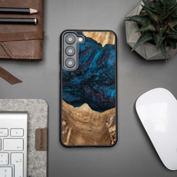 Etui z drewna i żywicy na Samsung Galaxy S23 Plus Bewood Unique Neptun - granatowo-czarne