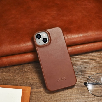 iCarer CE Oil Wax Premium Leather Folio Case skórzane etui iPhone 14 z klapką magnetyczne MagSafe brązowy (AKI14220705-BN)