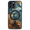Etui z drewna i żywicy na iPhone 13 Pro Max MagSafe Bewood Unique Planeta Ziemia - niebiesko-zielone
