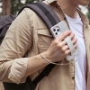 Etui Uniq Heldro na iPhone 12 Pro Max - beżowe moro