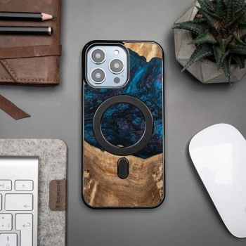 Etui z drewna i żywicy na iPhone 15 Pro Max MagSafe Bewood Unique Neptun - granatowo-czarne