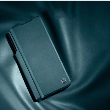 Skórzane etui z klapką i osłoną aparatu do Samsung Galaxy Z Fold 5 Nillkin Qin Leather Pro - czarne
