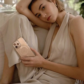 Etui Uniq Coehl Lumino na iPhone 14 - złote